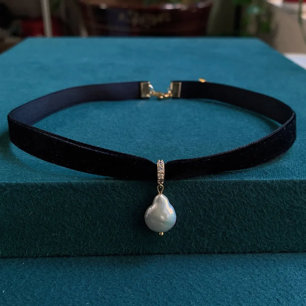 Pearl Choker Necklace Vintage - Kalung kerah pendek jimat mutiara barok