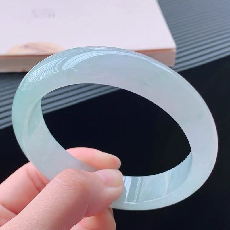 Bracelets - Gelang giok translusen satu warna berkilau