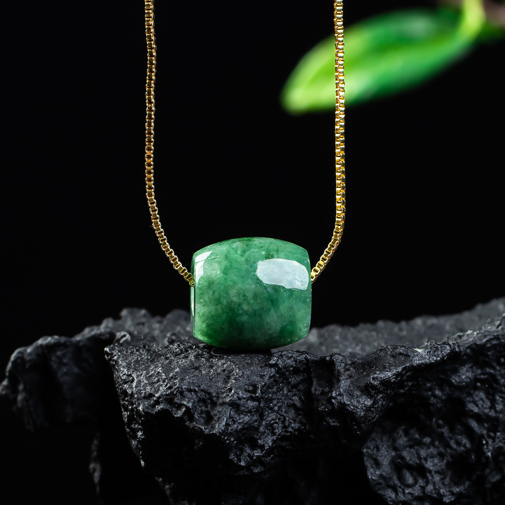 Liontin Manik Giok Asli Alami  - Necklaces ulasan dan harga