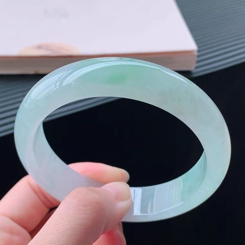 Gelang giok translusen satu wa - Bracelets ulasan dan harga