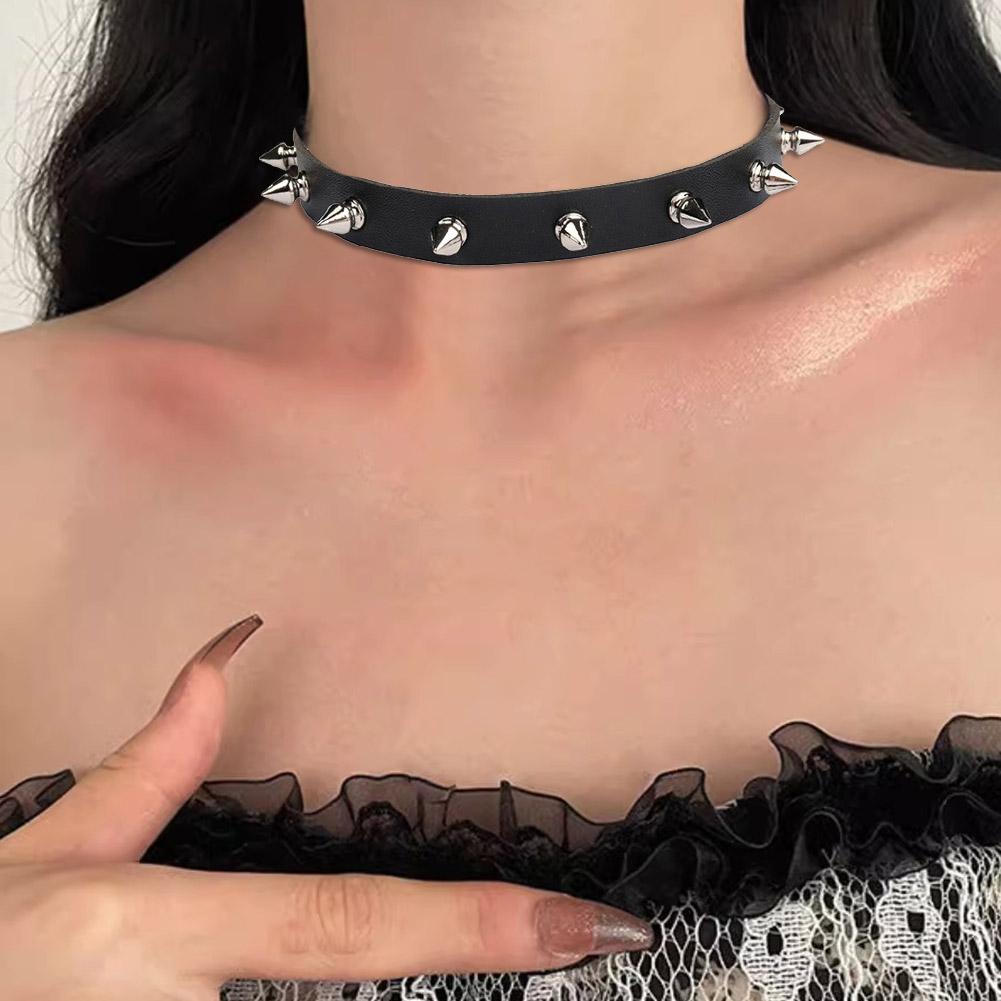 Kalung Choker Kulit PU Hitam U - Goth Punk Spike Choker ulasan dan harga
